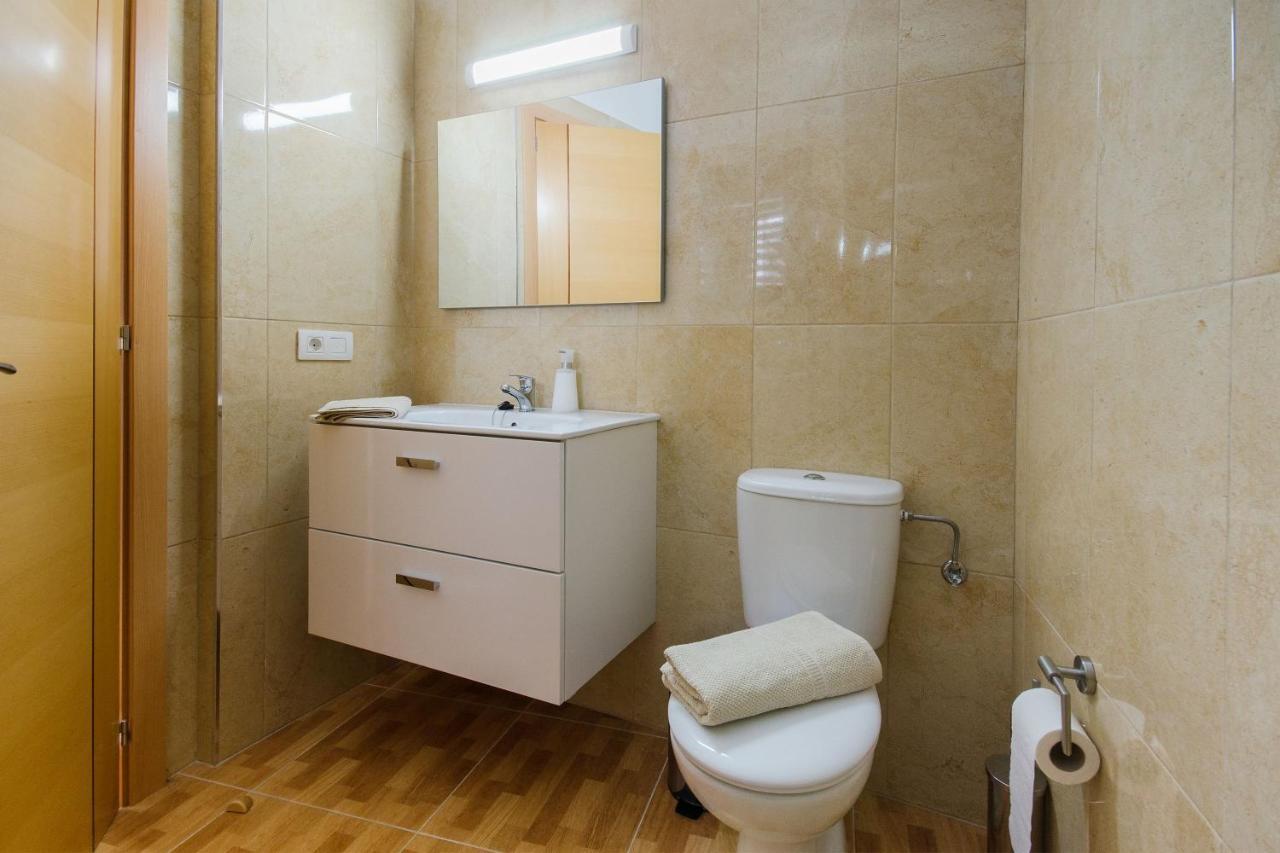 Apartamento Ye Apartment Haria Bagian luar foto